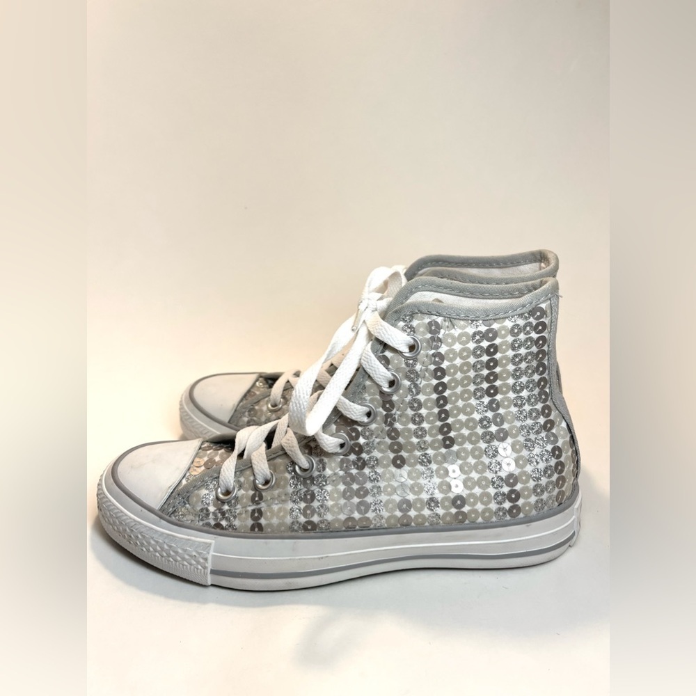 Chuck Taylor Women’s All Star Sequin Shine Converse Size 6.5